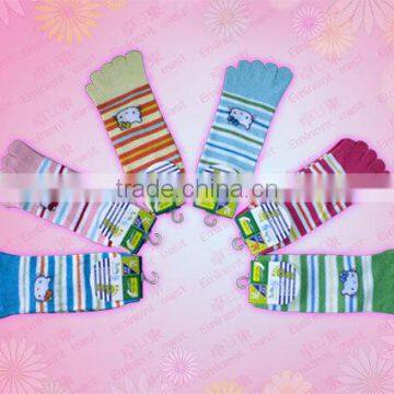 warm wear cartoon logo China Toe Socks