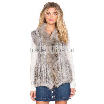 SJ324-01 Big Collar Raccoon Vests Hot Sale Danish Winter Women Clothing Collection photo-3
