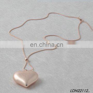 Personalized Beaded Worn Rose Gold Solid Big Heart Charm necklace