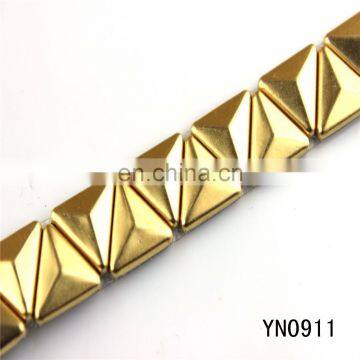 fashion punk triangle metal studs trimming