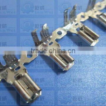 Wire crimp terminal connector for stamping and wire connecting part