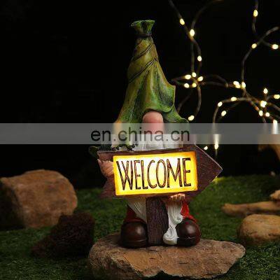 Outdoor Garden Dwarf Statue resin Dwarf Statue Carrying Magic Ball Solar Led Light Welcome Sign Gnome Yard Lawn Large Figurine