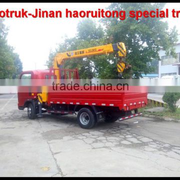 YUANYI brand Howo light truck with crane SQ3.2SK1Q TELESCOPIC CRANE