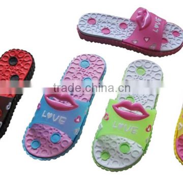 Beautiful women fashion slipper with cartoon