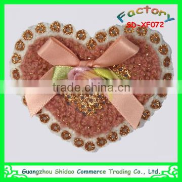 Towel material sequin decoration heart shape garment decoration to wholesale export