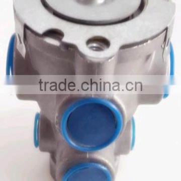 High quality foot brake valve (E-2)229500/229501