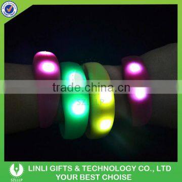 Promotional Party LED Fashion Charm Silicone Bracelet Lighting Silicon Wristband