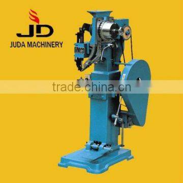 Auotmatic Riveting Machine