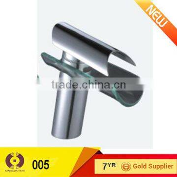 New Design Sanitary Ware Basin Faucet/Kitchen Facet/Bath Faucet