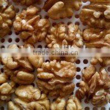 Supply 100% Natural Walnut Kernels Light Halves With Good Quality photo-4