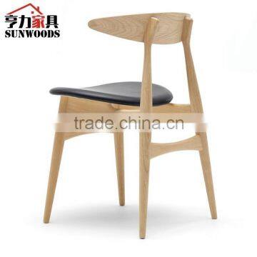 2015 Modern Compact Solid Wood Leather Living Room Dining Chair