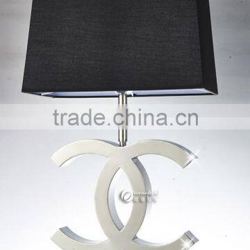 Modern Bedroom Table Lamp With Stainless Steel OM66138 photo-2