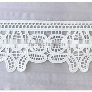 High Quality 13.5cm Width Water Soluble Polyetser Crochet Trim in White photo-2