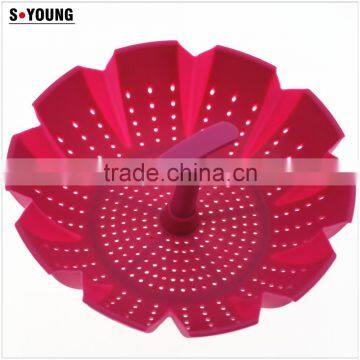 11002 Silicone Foldable Vegetable Steamer Filter photo-2