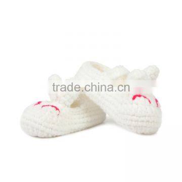 Sleepy Cat Type Hand Crochet Shoes for Baby