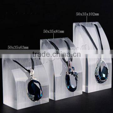New Model Necklace Chain Necklace Wholesale Organic Glass Necklace photo-3