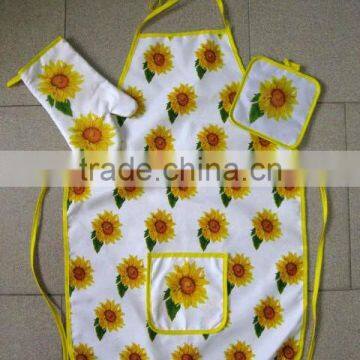 sunflower design cool oven gloves and apron set with pot holders