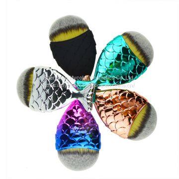 Portable Colorful Fish Powder Brush Liquid Foundation Brush photo-2