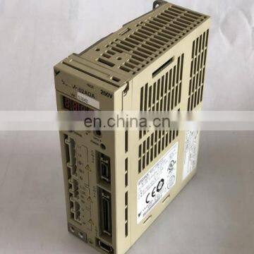 Yaskawa 3kw sigma 5 ac servo motor driver SGMGH-30ACA61+SGDM-30ADA For Cutting Machine