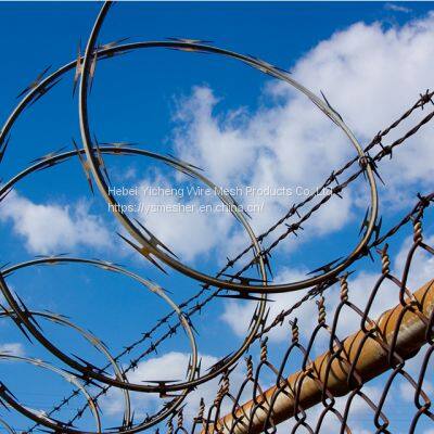 Low Price Concertina Hot Dipped Galvanized Razor Barbed Wire 5.01 Reviews photo-3