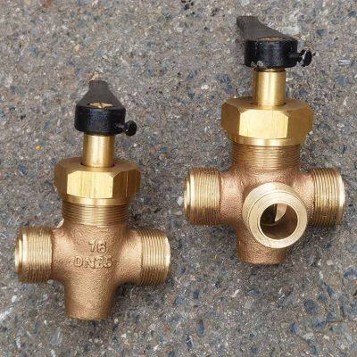 Marine External Thread Bronze Three-way Packed Plug Gb598-80 T/l Type With Ccs Certificate photo-3