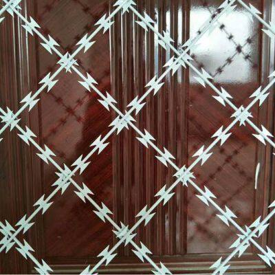 Fil à barbelés personnalisable et facile à installer