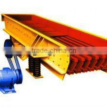 vibrating feeder used in mining production plant