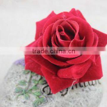 popular handmade silk fabric red rose flower brooches cheap artificial corsage for travling