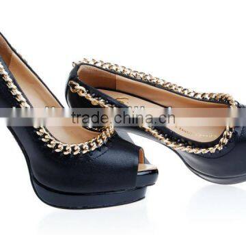 Wholesale Guangzhou women genuine leather traditional skill large size shoes high heels