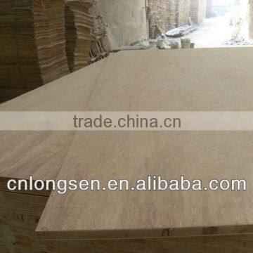 1220x2440x18mm Keruing face Pine core Blockboard