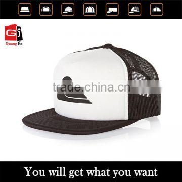 high quality and cumtom embroidery mesh snapback trucker cap