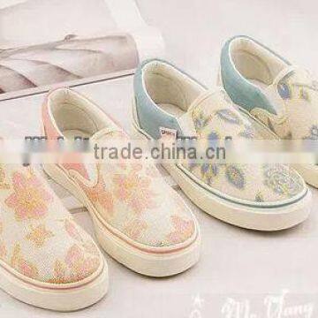 hot sale cheap slip-on canvas shoes