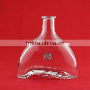 Sale by bulk good quality Mr . Bean shape bottles tequila bottle 750ml aluminium cap glass bottles