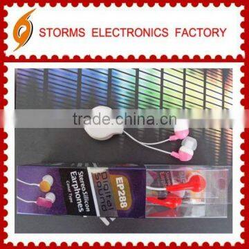 Single retractable earphone customized logo competitive price