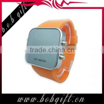 2014 Trendy silicone mirror face led watch men's top seller