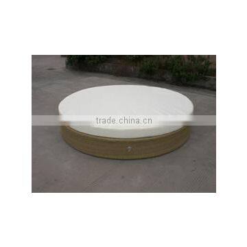 New type outdoor PE rattan round bed LK-7034 hot sale