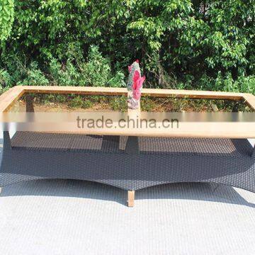 Деревянная и плетеная из винтовника мебель. Стол для обеда на 12 мест photo-3