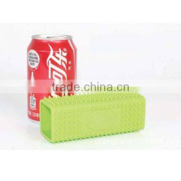 New design high quality silicone pet dog brushes pet rubber brush