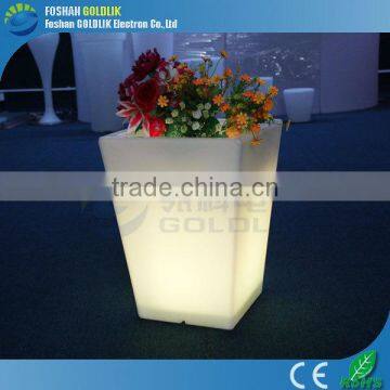 Lighted Outdoor Flower Pots Used In Garden