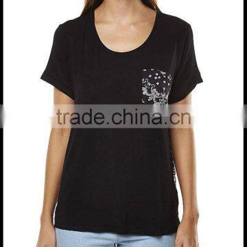 Silk Screen Printed Female Pocket Tshirt