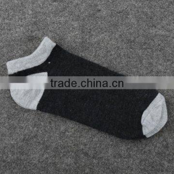 Zm40603b Low Price Fashion Soft Men Socks photo-2