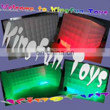 Portable inflatable wall for tradeshow