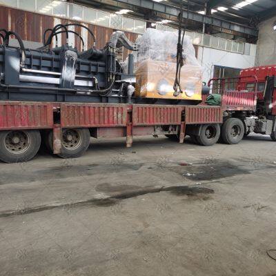 Used Car Parts Waste Logger Vehicle-mounted Car Scrap Packing Machine