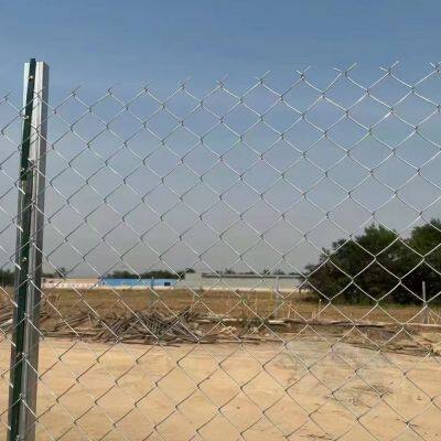 Hot-Dipped Galvanized Chain Link Fence 12 Gauge ASTM A392 Compliant photo-3