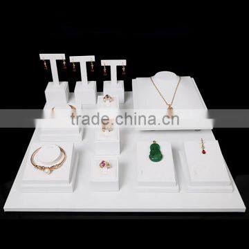 High End Custom Leather Jewelry Display Sets For Pendant Earring Bracelet Ring