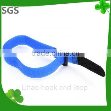 Hook and loop strap with plastic buckle of Nylon material