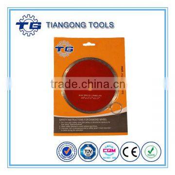 Diamond wet cut saw blade