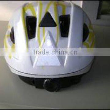 PVC SHELL KIDS BICYCLE AND SKATE HELMETS CE EN1078 photo-3