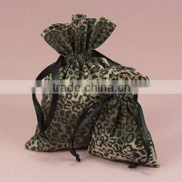 (factory direct sell) Flocked Leopard cotton drawstring bag