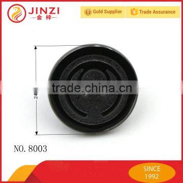 Eco-friendly Custom Embossed Logo Label photo-2